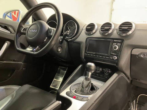 2010 Audi TTS 2.0T quattro Prestige