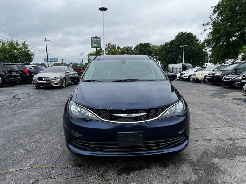 2017 Chrysler Pacifica LX