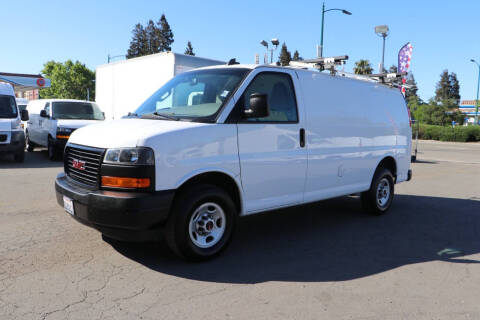 2022 GMC Savana 2500