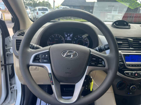 2014 Hyundai Accent GLS