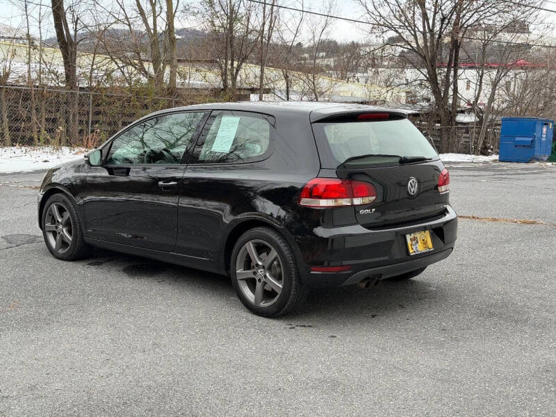 2013 Volkswagen Golf 2.5L PZEV