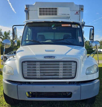 2013 Freightliner Business class M2
