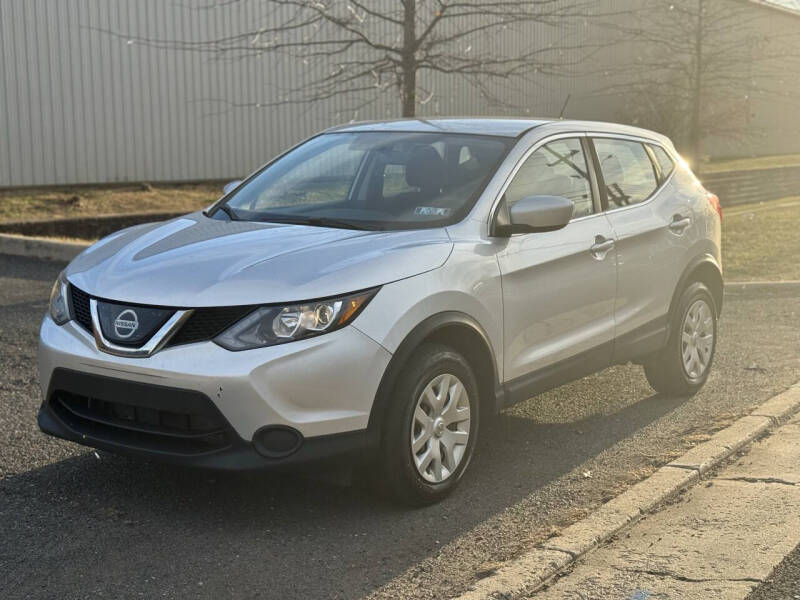 2019 Nissan Rogue Sport S's photo