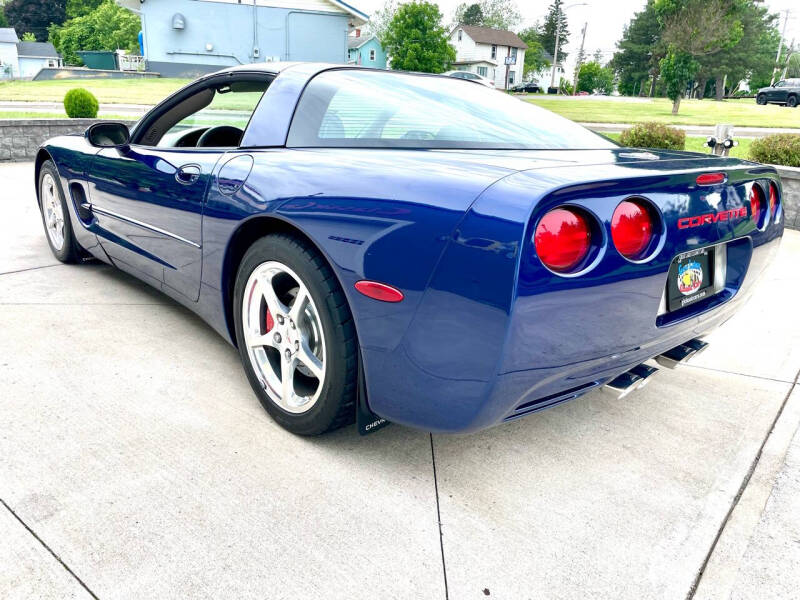 2004 Chevrolet Corvette