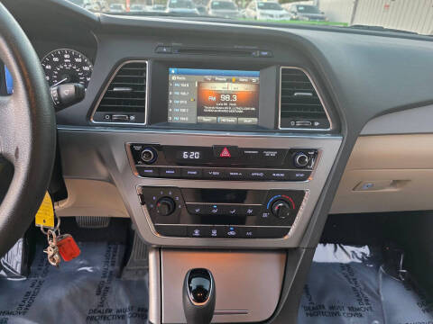 2017 Hyundai Sonata SE