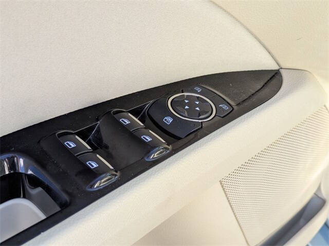 2014 Ford Fusion Hybrid SE