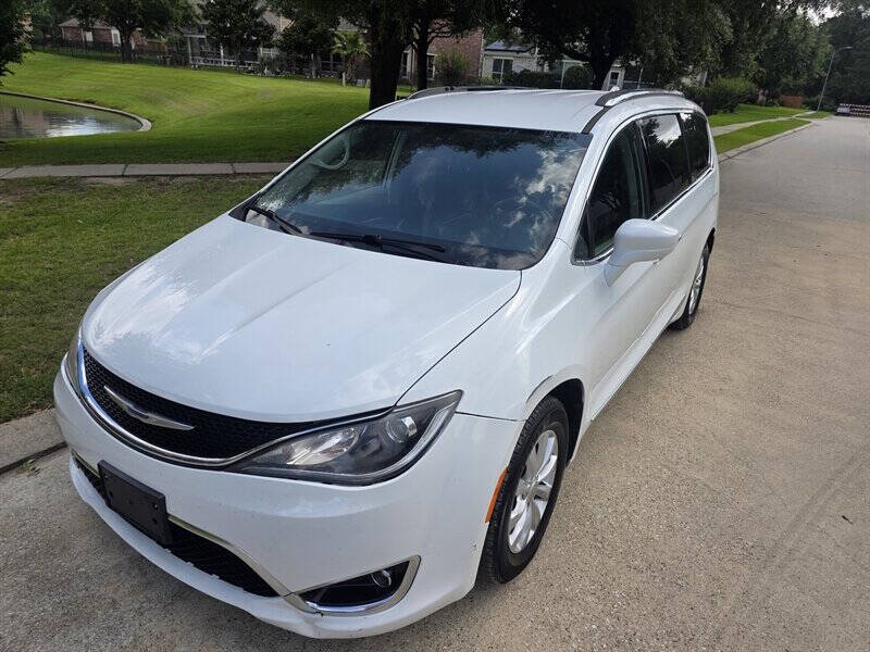 2019 Chrysler Pacifica Touring L