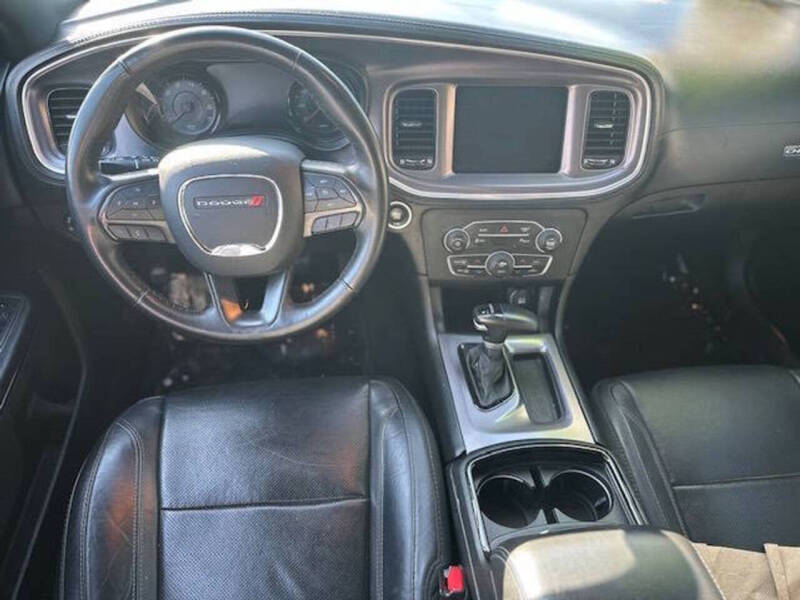 2019 Dodge Charger SXT