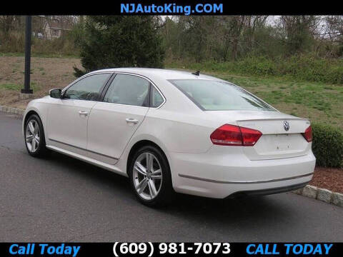 2014 Volkswagen Passat 1.8T SEL Premium PZEV