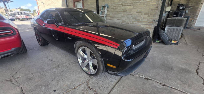2013 Dodge Challenger R/T Plus