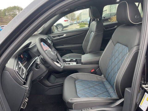 2026 Volkswagen Atlas Cross Sport SEL Premium R-Line 4Motion