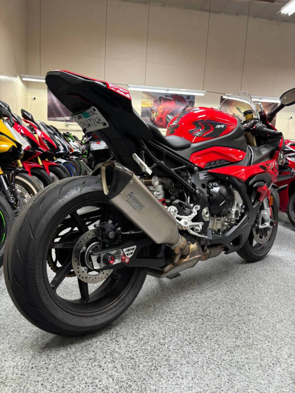 2024 BMW S 1000 RR