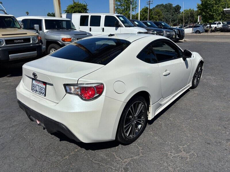 2015 Scion FR-S