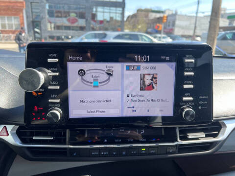 2022 Toyota Sienna XLE 7-Passenger