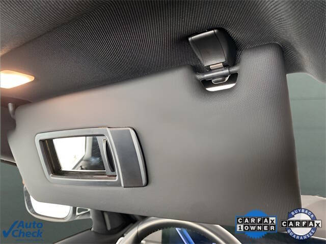 2024 BMW 3 Series 330e