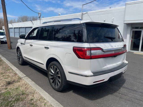 2019 Lincoln Navigator Select