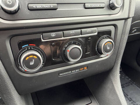 2013 Volkswagen GTI Drivers Edition
