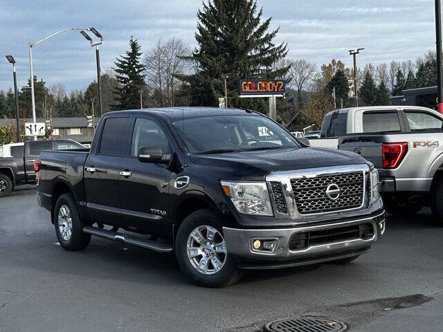2017 Nissan Titan Platinum Reserve
