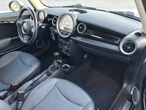 2012 MINI Cooper Hardtop