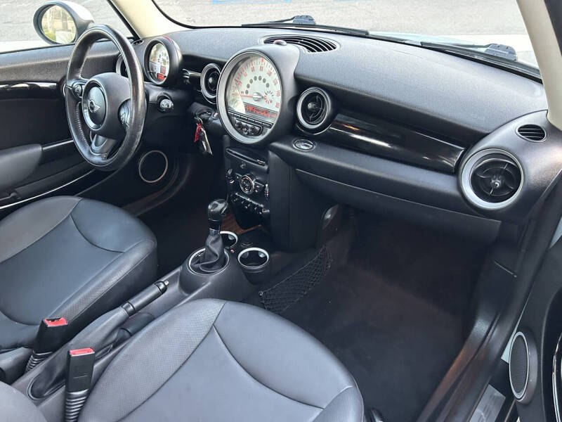 2012 MINI Cooper Hardtop