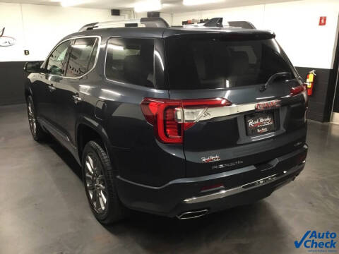 2020 GMC Acadia Denali