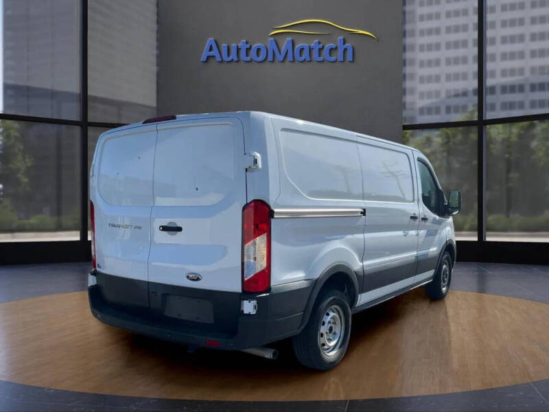 2024 Ford Transit
