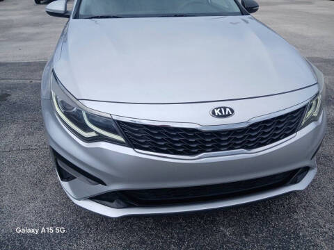 2019 Kia Optima LX