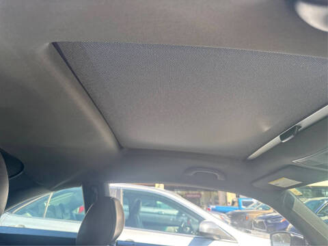 2012 Volkswagen Beetle