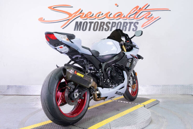 2023 Suzuki GSX-R750