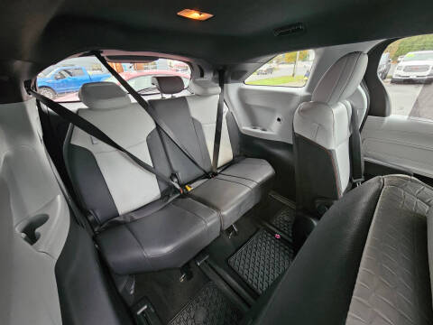2022 Toyota Sienna