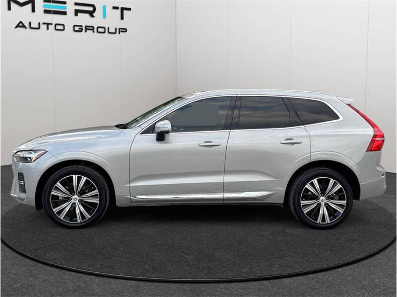 2023 Volvo XC60 B5 Plus Bright Theme
