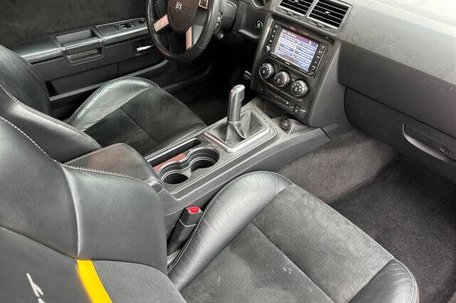 2010 Dodge Challenger SRT8