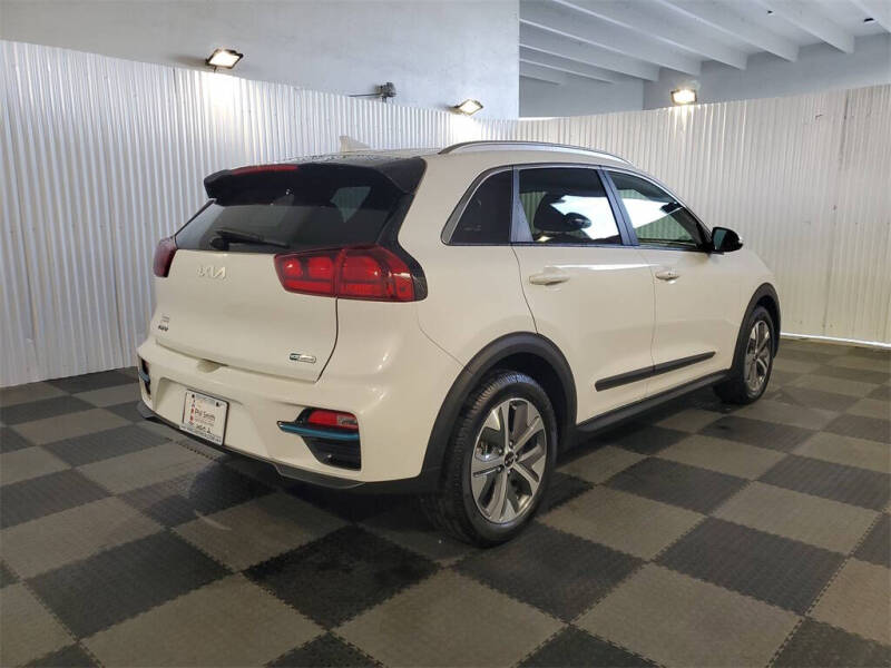 2022 Kia Niro EV EX