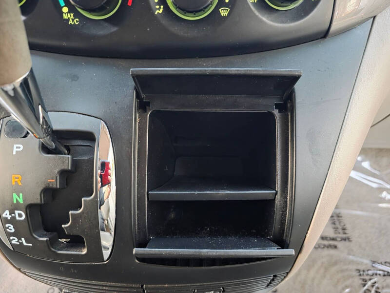 2009 Toyota Sienna LE 7-Passenger