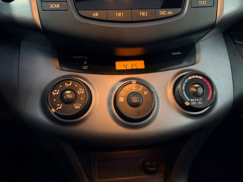 2007 Toyota RAV4 Sport