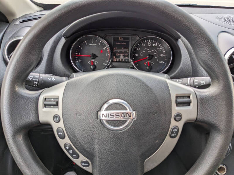 2011 Nissan Rogue SV