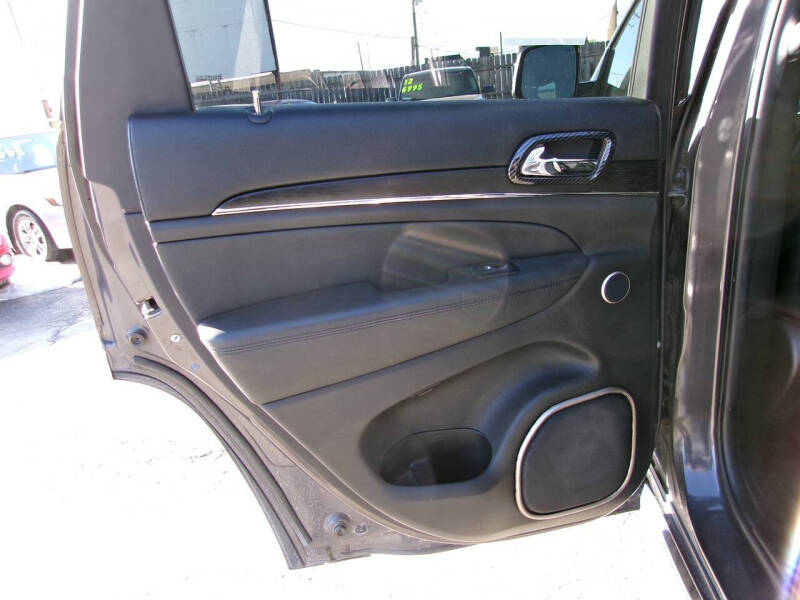 2016 Jeep Grand Cherokee Summit