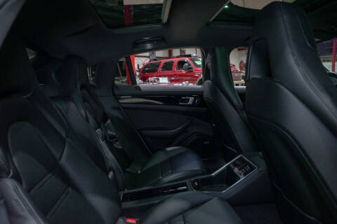 2018 Porsche Panamera 4S