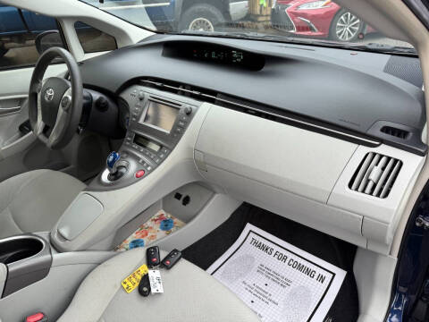 2014 Toyota Prius Five