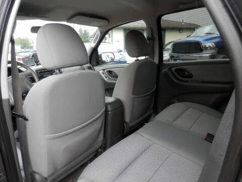 2005 Ford Escape XLT