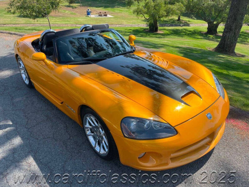 2003 Dodge Viper SRT-10