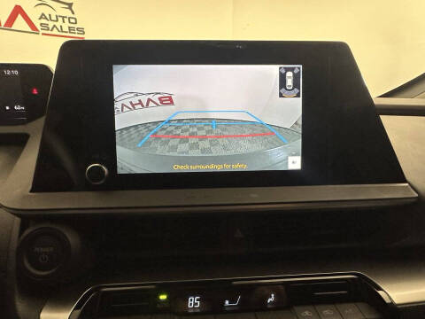 2024 Toyota Prius LE