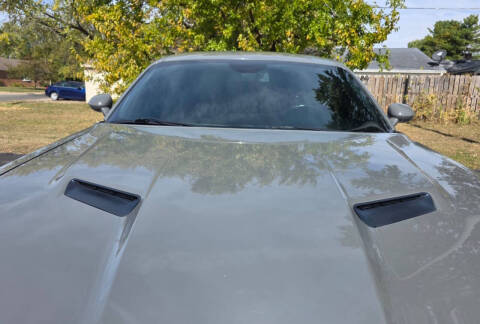 2018 Dodge Challenger SXT Plus