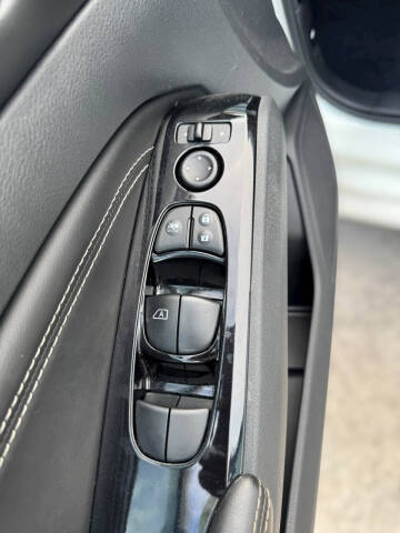 2021 Nissan Altima 2.5 SV