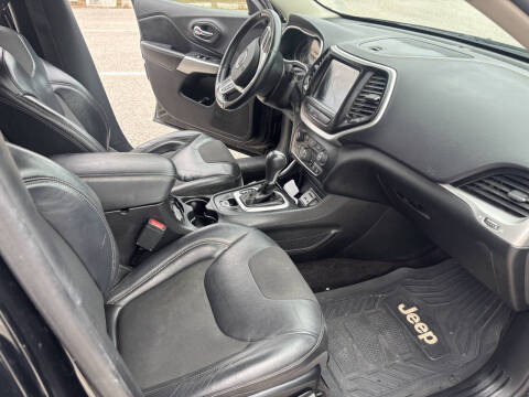 2018 Jeep Cherokee Latitude Plus