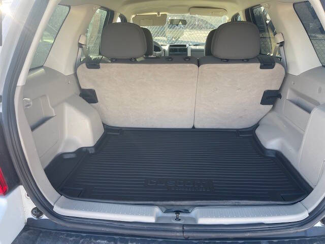 2011 Ford Escape XLS