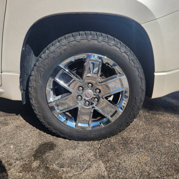 2014 GMC Acadia Denali