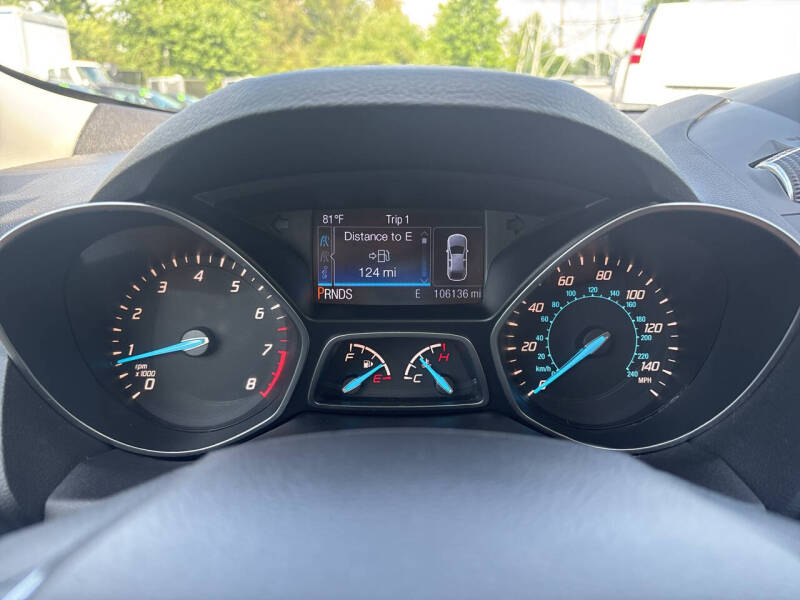 2015 Ford Escape SE
