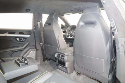 2021 Lamborghini Urus