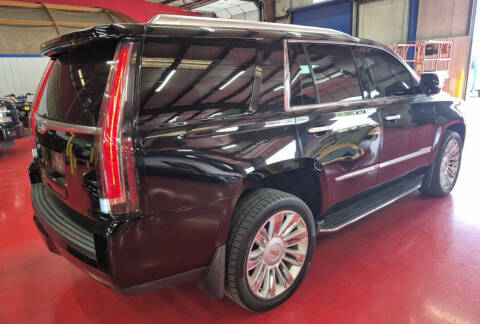 2016 Cadillac Escalade Platinum